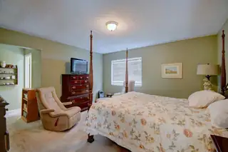 6504 Cliffrose Road NW Bedroom