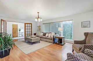 2908 10th Street NW Living Room