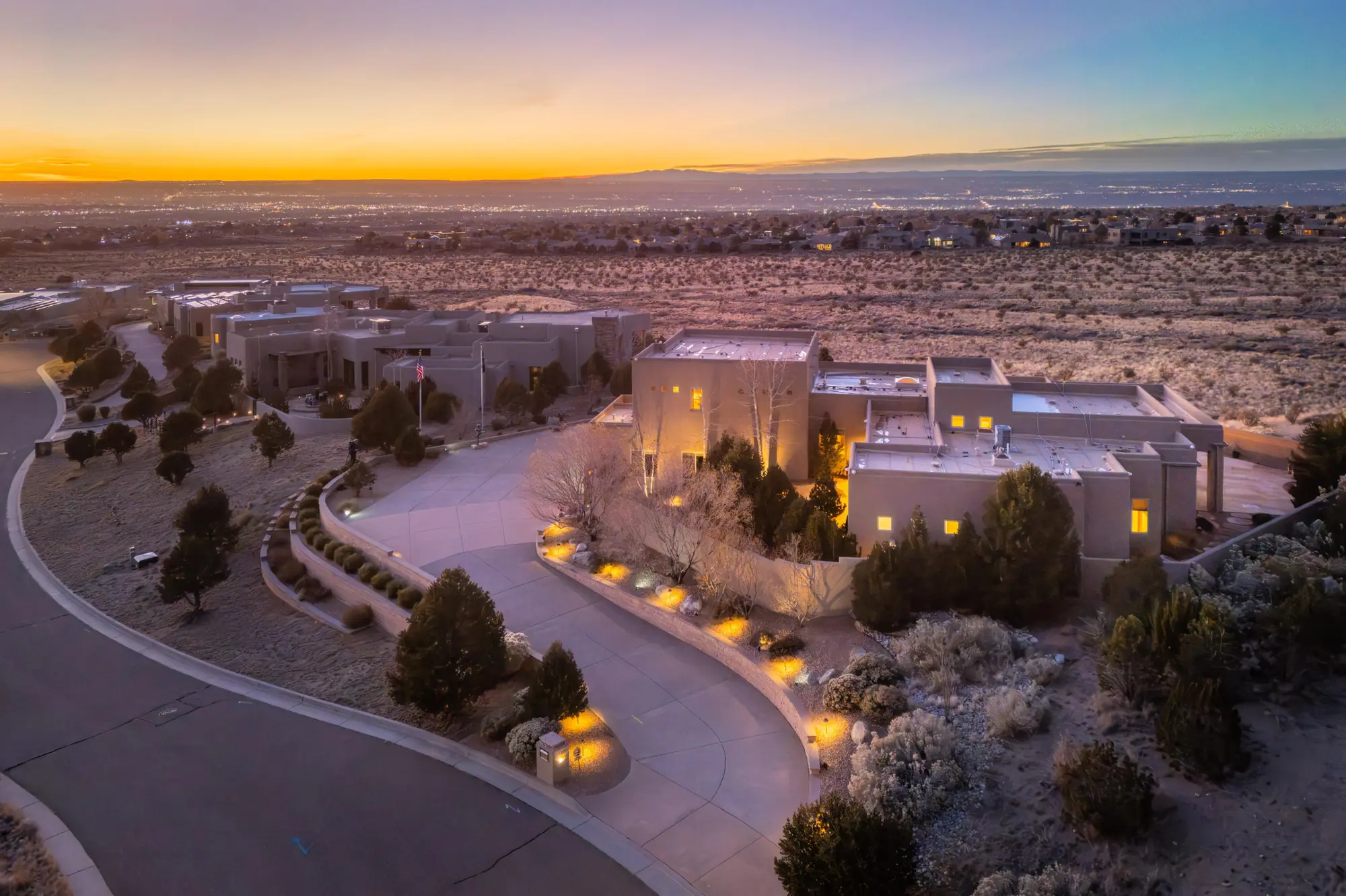 13405 La Arista Place NE