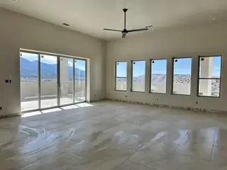 31 La Entrada Kitchen