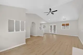 5512 Sweetwater Drive NW Living Room