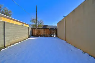 421 Panorama Place NE Backyard