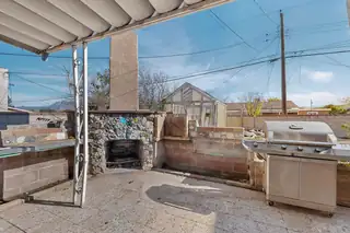 424 Grove Street NE Patio