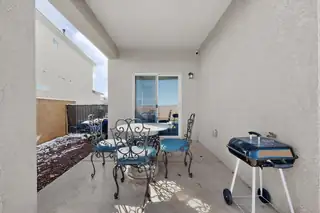 1481 Vista Grande Loop NE Patio