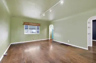2723 Adams Street NE Living Room