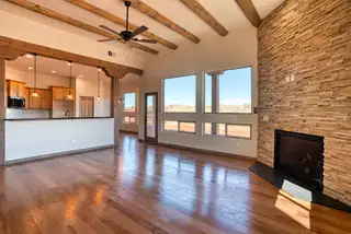 2 Bobcat Court Living Room