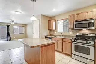 2238 Cortina Loop SE Kitchen