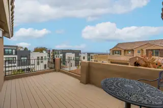 9115 Landsdowne Place NE Patio