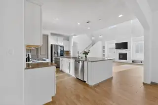 5915 S Sandia Court NE Kitchen