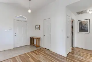 10331 Cedar Springs Place NW Living Room