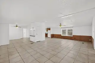 6327 Isleta Boulevard SW Kitchen