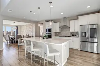 708 Cuarzo Road SE Kitchen