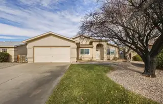 913 Somerset Meadows Drive, Rio Rancho 