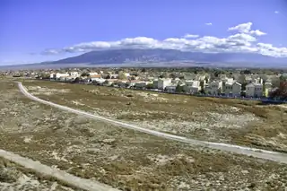 594 Diez Y Ocho Court SE View