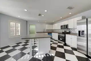 7000 Lorete Road NW Kitchen