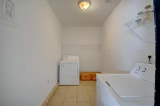 5728 Giomi Place NW Laundry Room