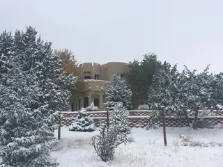 8 Camino Coyote, Edgewood