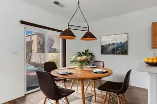 7527 Cricket Hill Drive NE Dining Room