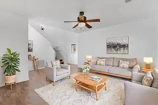 7527 Cricket Hill Drive NE Living Room