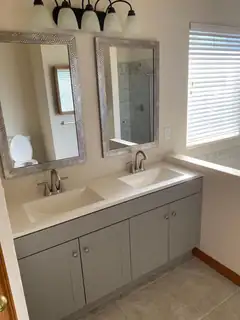 2208 Parkwest Drive NW Bathroom