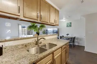 600 8th Street NW D Kitchen