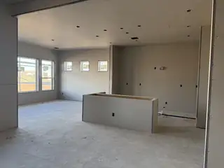 6621 Icarian Road NE Kitchen