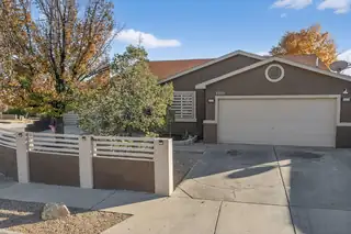 7700 Windsong Place SW Living Room