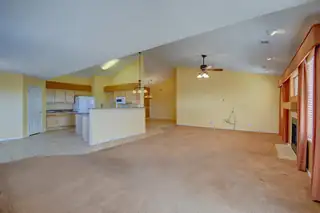 5810 Chaco Loop NE Living Room