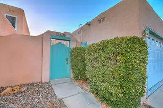 5239 Saratoga Drive NW, Albuquerque