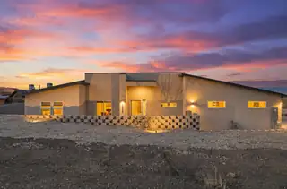 1540 Hillside Drive SW, Los Lunas