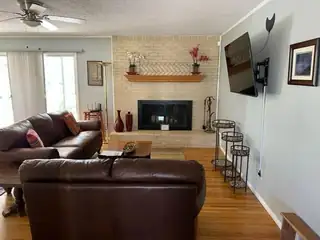 2408 Cutler Avenue NE 