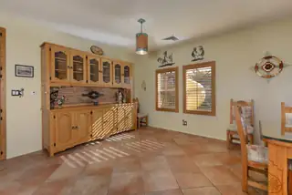 5600 Fulton Court NE Kitchen