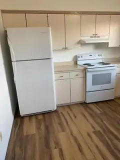 2211 Leonard Street SE Kitchen