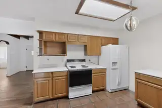 2303 Rio Grande Boulevard NW Kitchen