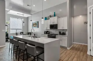 328 Camino Siete Road SW Kitchen