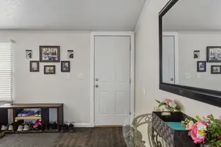 35 Griffin Road Exterior Front