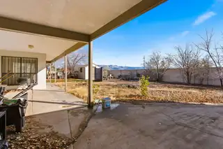 4004 Saint Andrews Drive SE Backyard