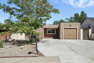1632 Columbia Drive SE, Albuquerque