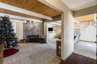 7220 Ticonderoga Road NE Living Room