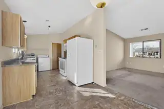 480 Chippewa Drive SW Kitchen