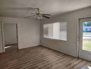 1413 E TILDEN Street Living Room