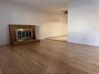 1519 Solano Drive NE Living Room