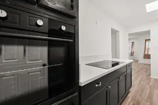 528 Cagua Drive SE Kitchen