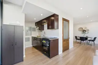 220 Copper Avenue NW 9 Kitchen