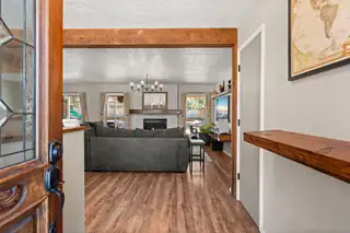 5429 Lewis Court NW Living Room