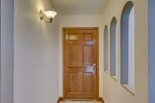 7304 Prenda De Plata NW Exterior Front