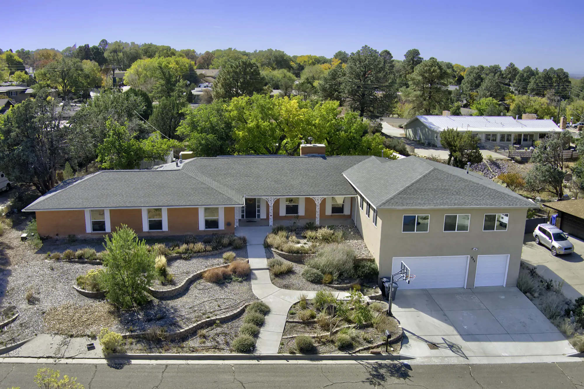 905 Warm Sands Trail SE