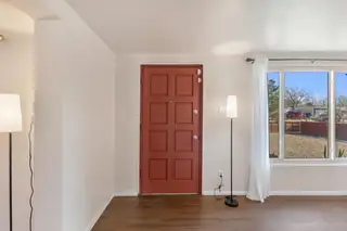 2733 Georgia Street NE Living Room