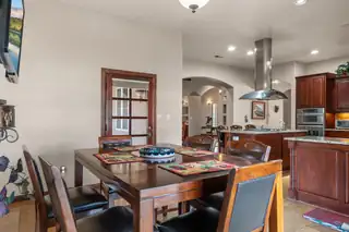 2686 Della Road SW Living Room