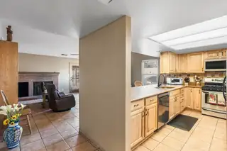 5139 Saratoga Place NW Kitchen